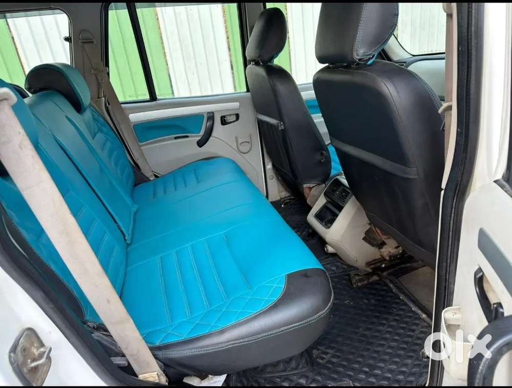 Mahindra Scorpio S10 L Dec 2014