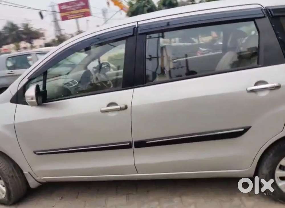 Maruti Suzuki Ertiga Top Model Zdi 2015 Diesel 68000 Km Driven