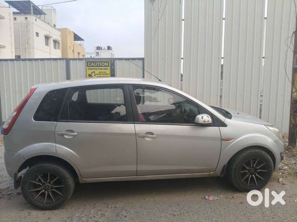 Ford Figo Diesel Titanium, 2013, Diesel