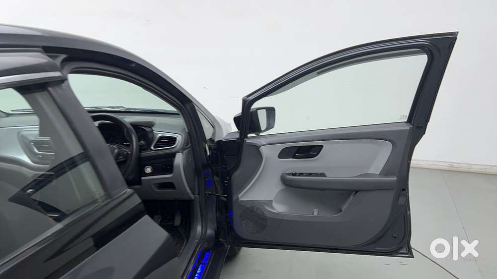 Tata Altroz 1.2 Xt, 2020, Petrol