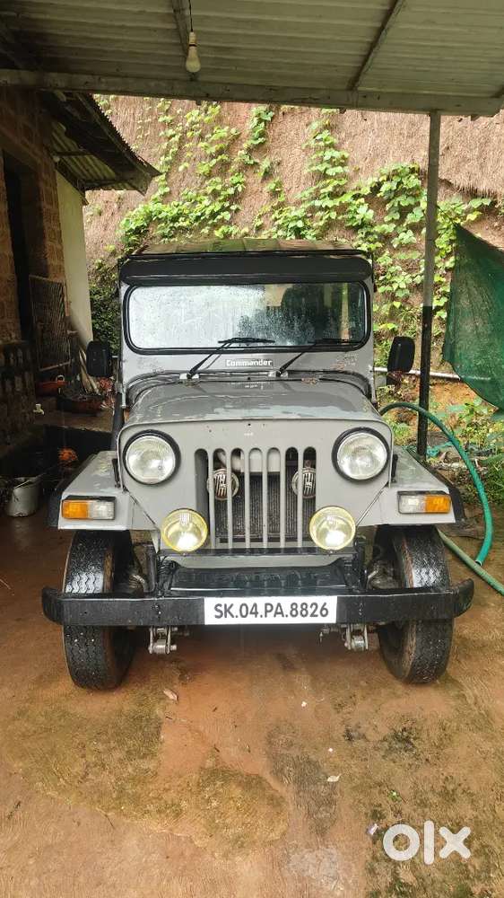 Mahindra Commander 7 Seater