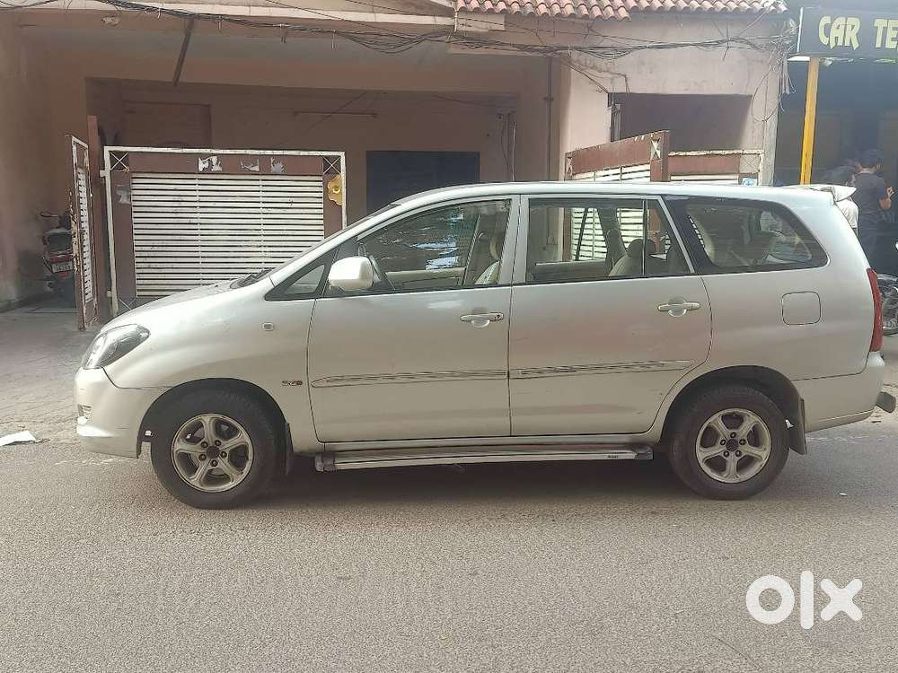 Toyota Innova Diesel G4 2009 Jan Invoicee Done 146000 Kms Single Owner