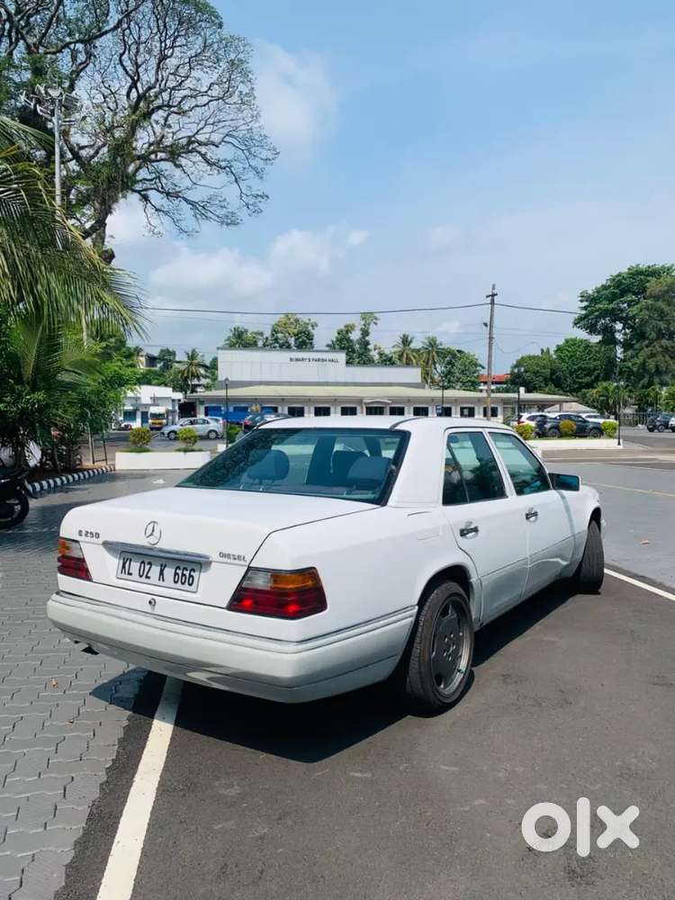 Mercedes-benz W124 E250 1996 Diesel Good Condition
