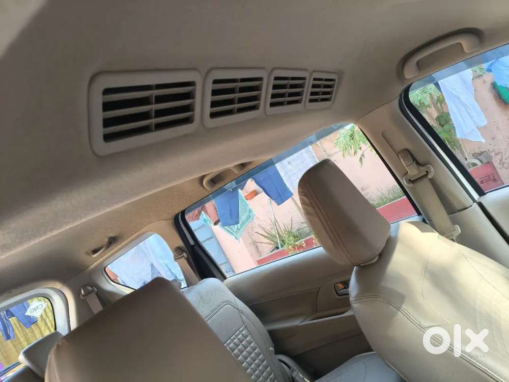 Top Model And Key Less Entery