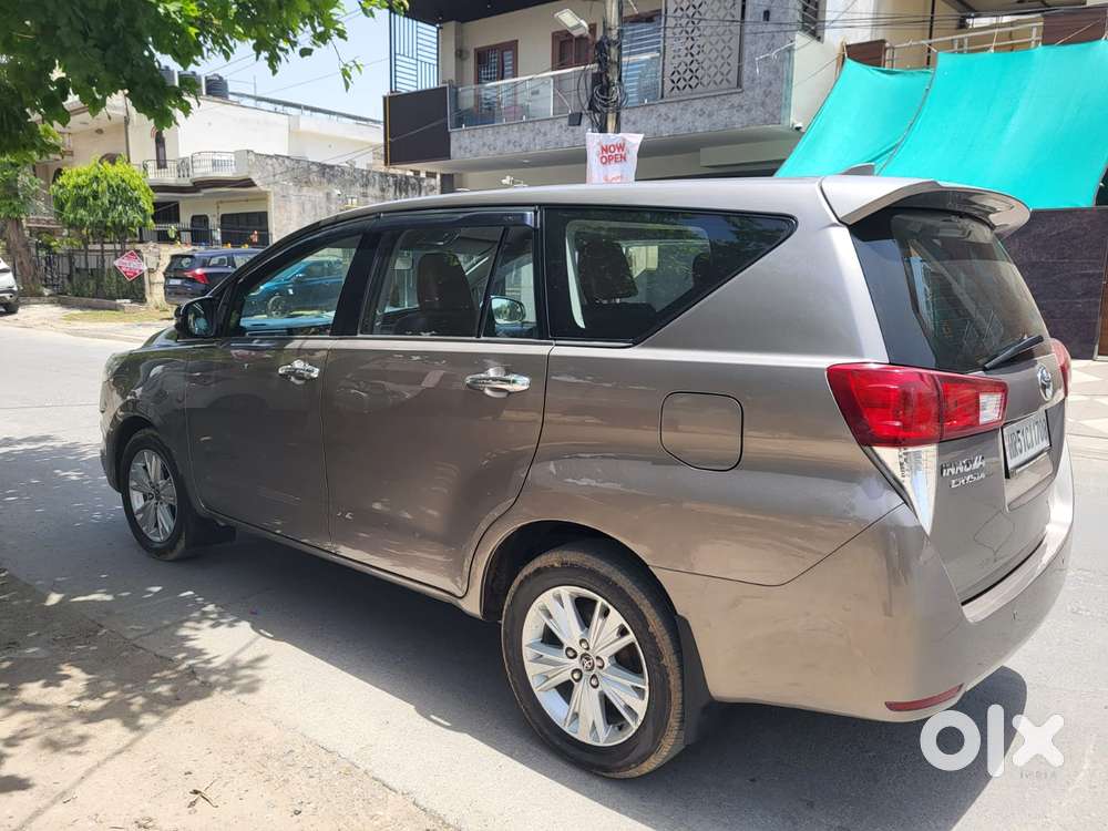 Toyota Innova Crysta 2.8z Automatic, 2018, Diesel