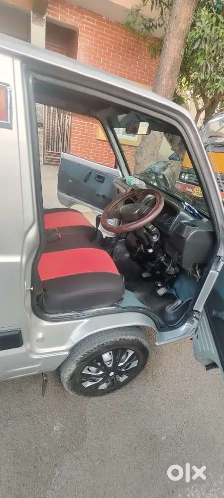Maruti Suzuki Omni 2018 Petrol 100000 Km Driven