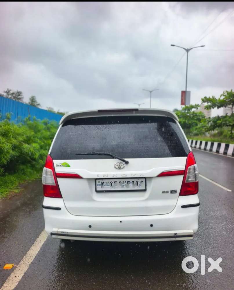 Toyota Innova 2.5 G4 2015