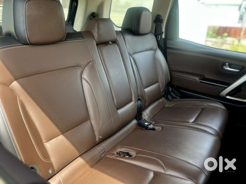 Mahindra Scorpio, 2023, Petrol