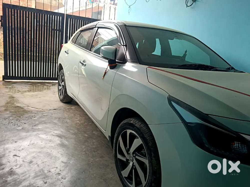 Toyota Glanza Hybrid 2024