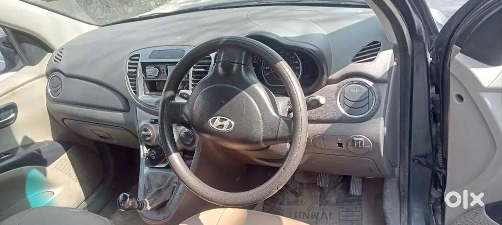 Hyundai I10 2010 Km Driven