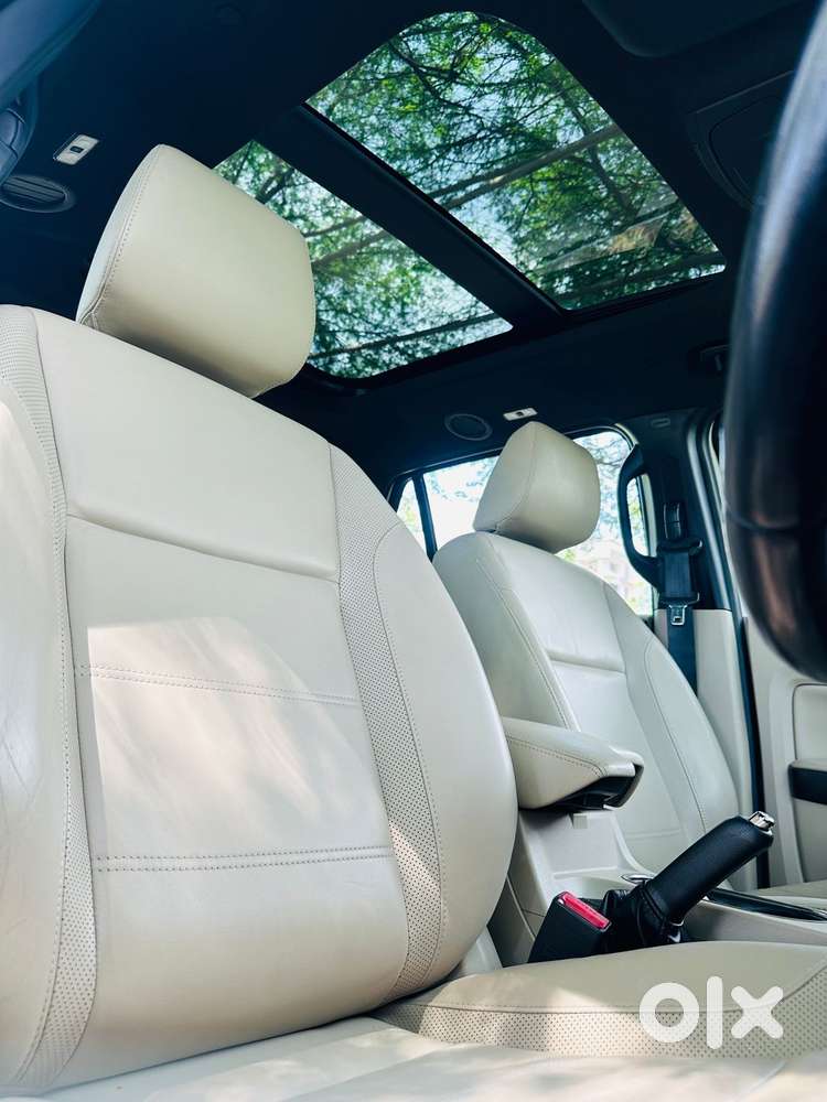 Ford Endeavour 3.2 Titanium At 4x4, 2017, Diesel