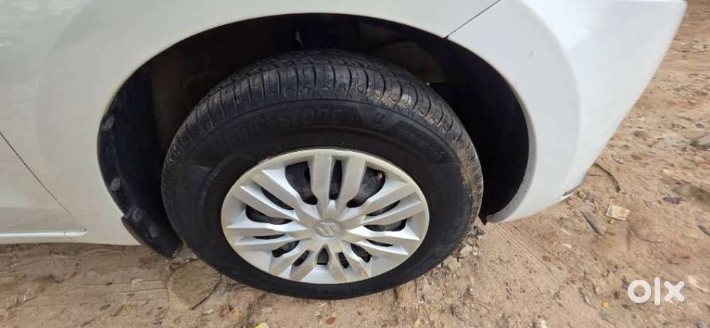 Maruti Suzuki Dzire 1.2 Vxi, 2019, Petrol