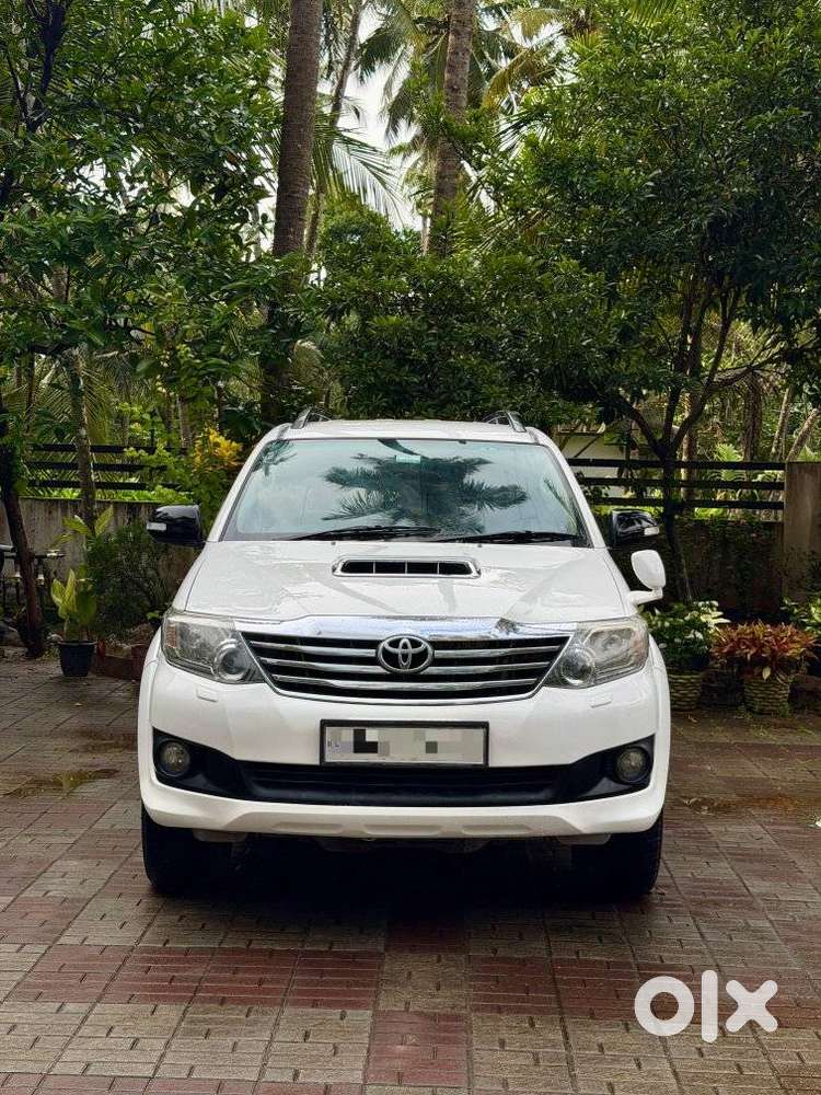 Toyota Fortuner 3.0 4x4 Manual, 2014, Diesel