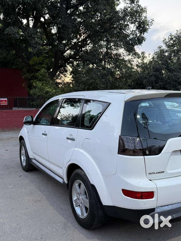 Mitsubishi Outlander 2.4 Cvt, 2009, Petrol