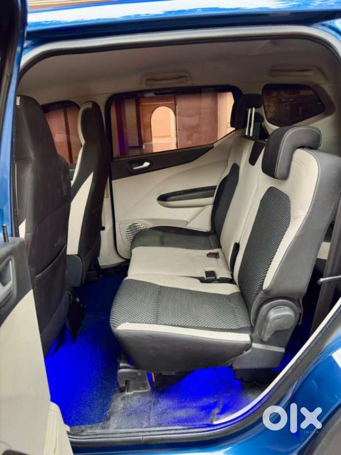 Renault Triber Rxz Easy-r Amt, 2022, Petrol
