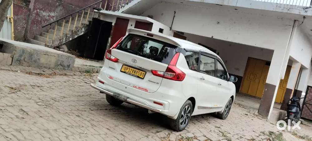 Toyota Rumion 2024 Petrol Well Maintained