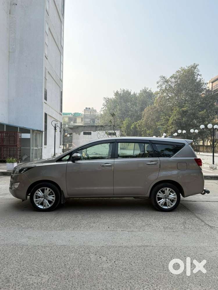 Toyota Innova Crysta 2.4 Zx Mt, 2021, Diesel