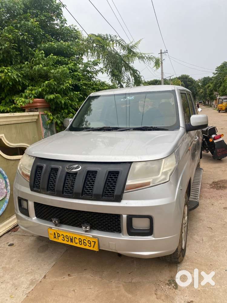 Mahindra Tuv 300 Diesel 2018 Life Tax Vehicle Own Board Avthundi