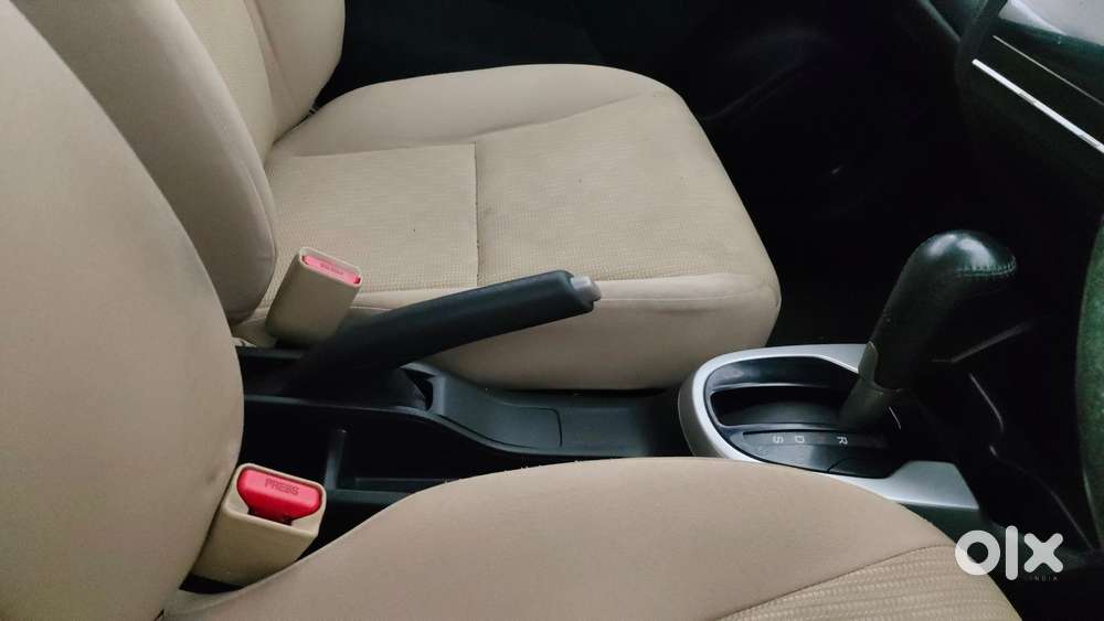 Honda Jazz 1.2 V At I Vtec, 2016, Petrol