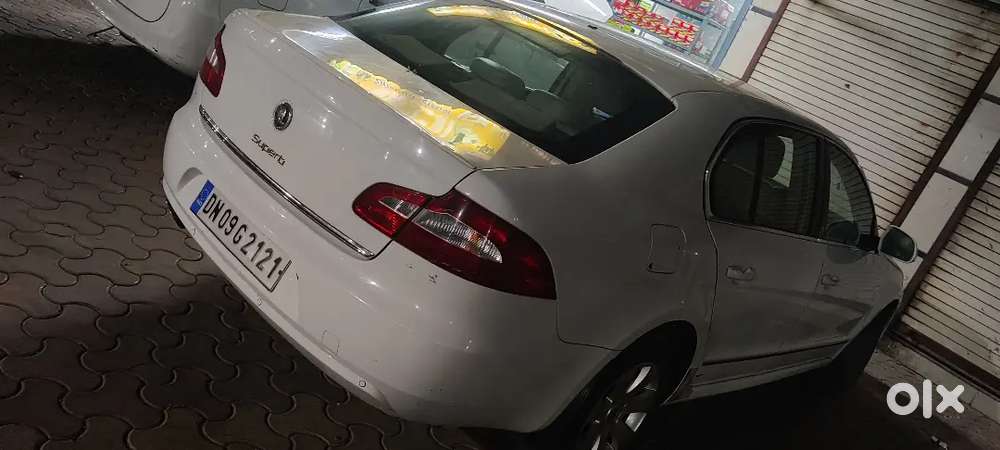 Skoda Superb 2011