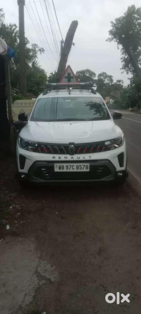 Renault Triber Manual Petrol 2025 Life Time Tax Paid,after Market 6000