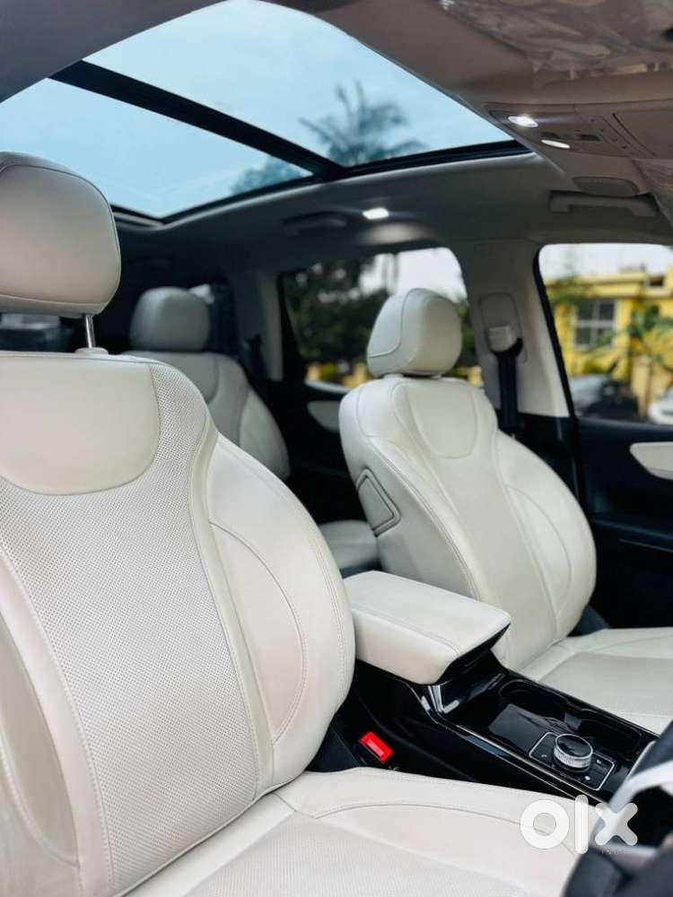 Mahindra Xuv700 2.2 Ax 7 Diesel At Str Awd, 2024, Diesel