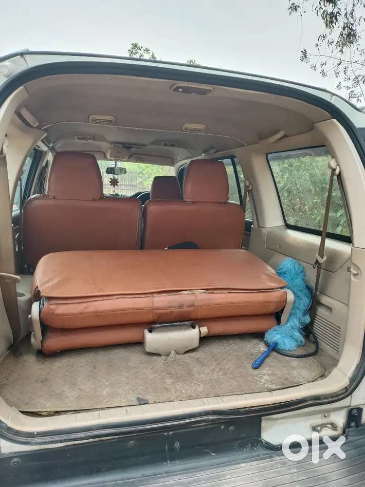 Ford Endeavour 2010 Diesel 143000 Km Driven