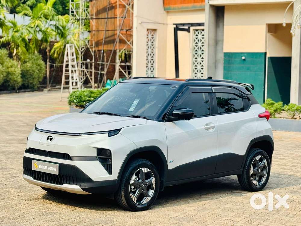 Tata Punch Ev Empowered Plus Lr, 2025, Electric