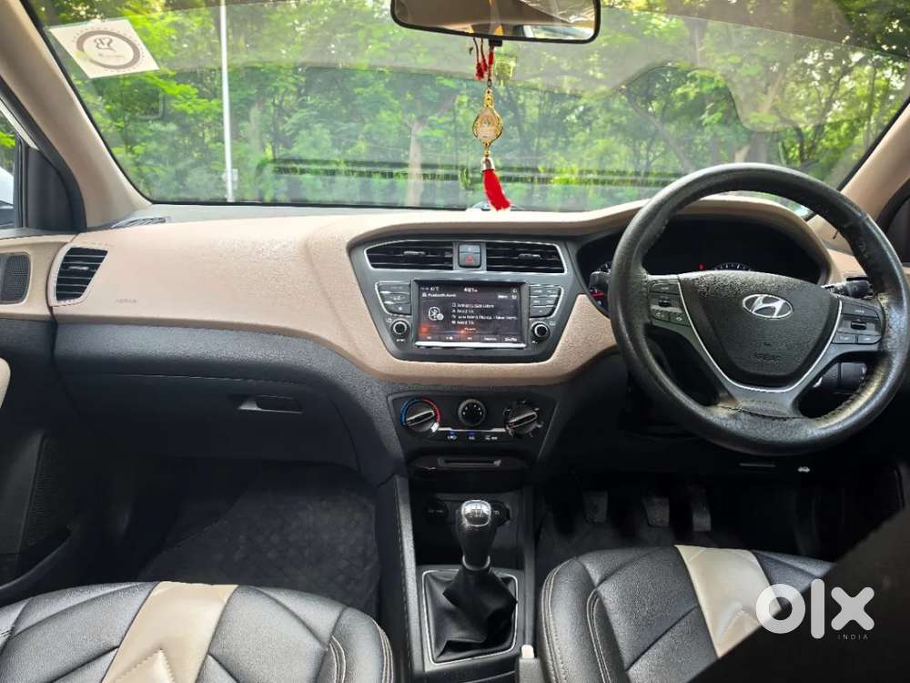 Hyundai I20 Sportz 1.2 Bs-iv, 2019, Petrol