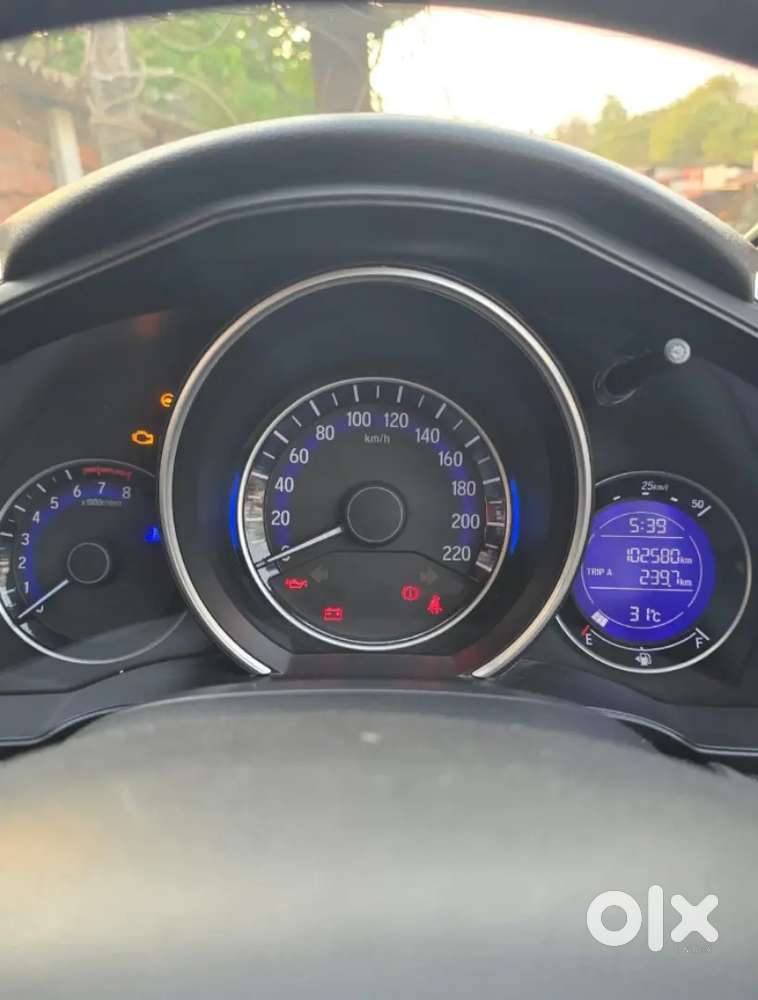 Honda Jazz 2016 Petrol 110000 Km Driven