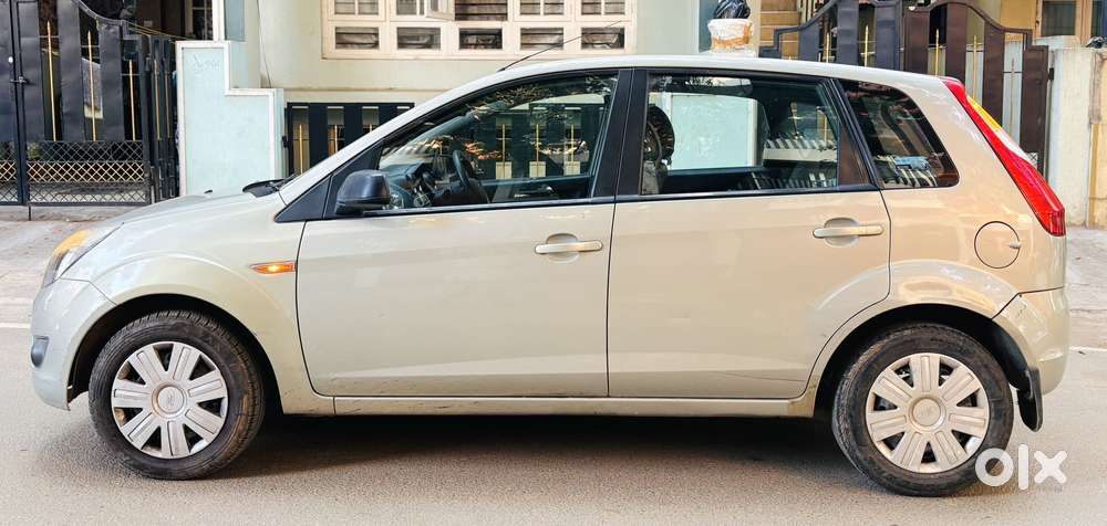 Ford Figo Petrol Zxi, 2011, Petrol
