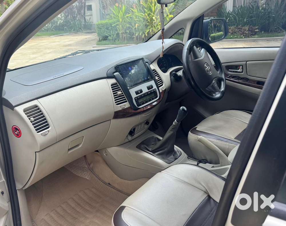 Toyota Innova Diesel Manual 2014.  Original Kerala, Fancy Number