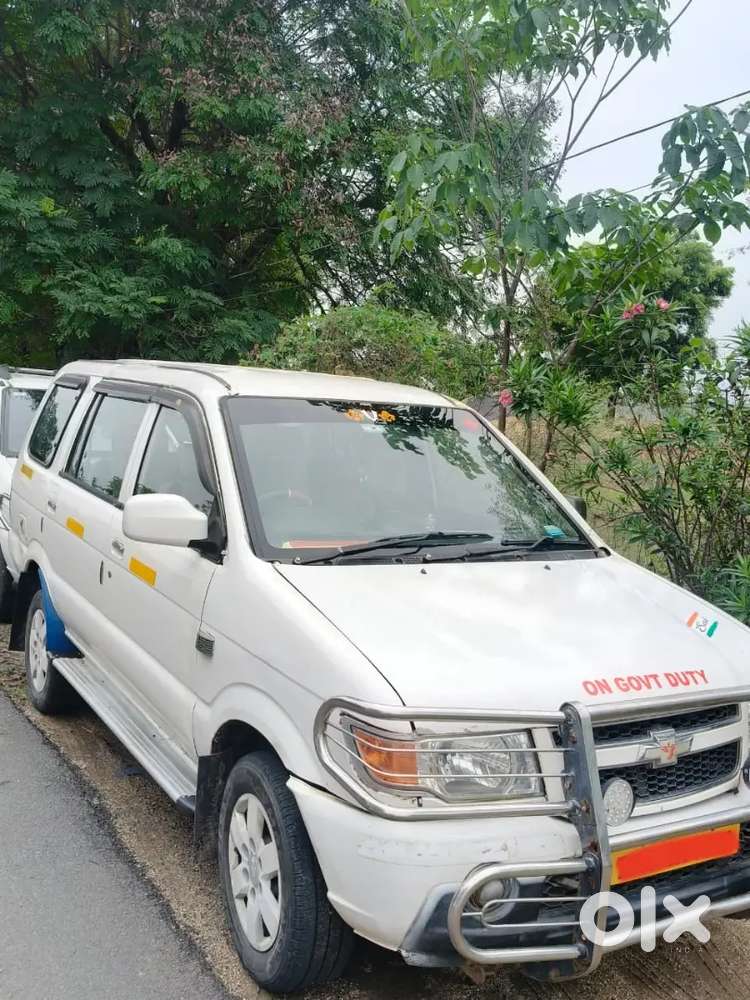 Chevrolet Tavera 2014 Diesel 238000 Km Driven