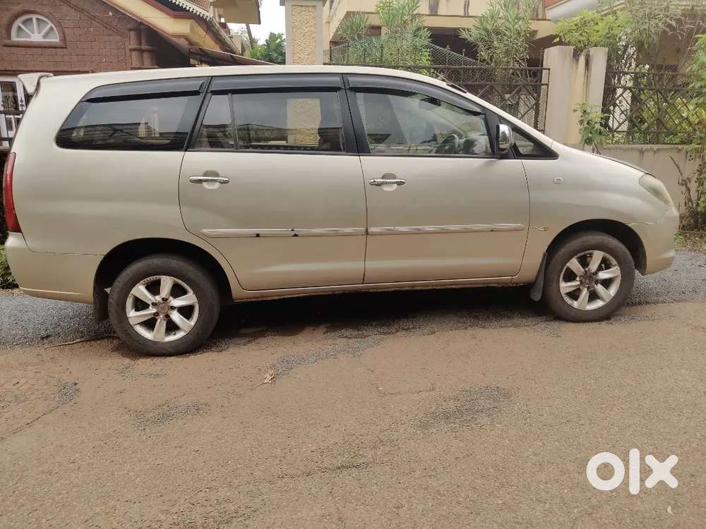 Toyota Innova 2008 Diesel Well Maintained
