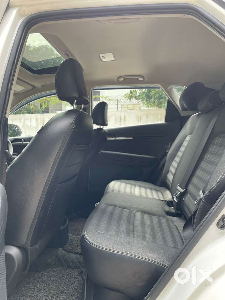 Kia Sonet Htk Plus At D, 2023, Petrol