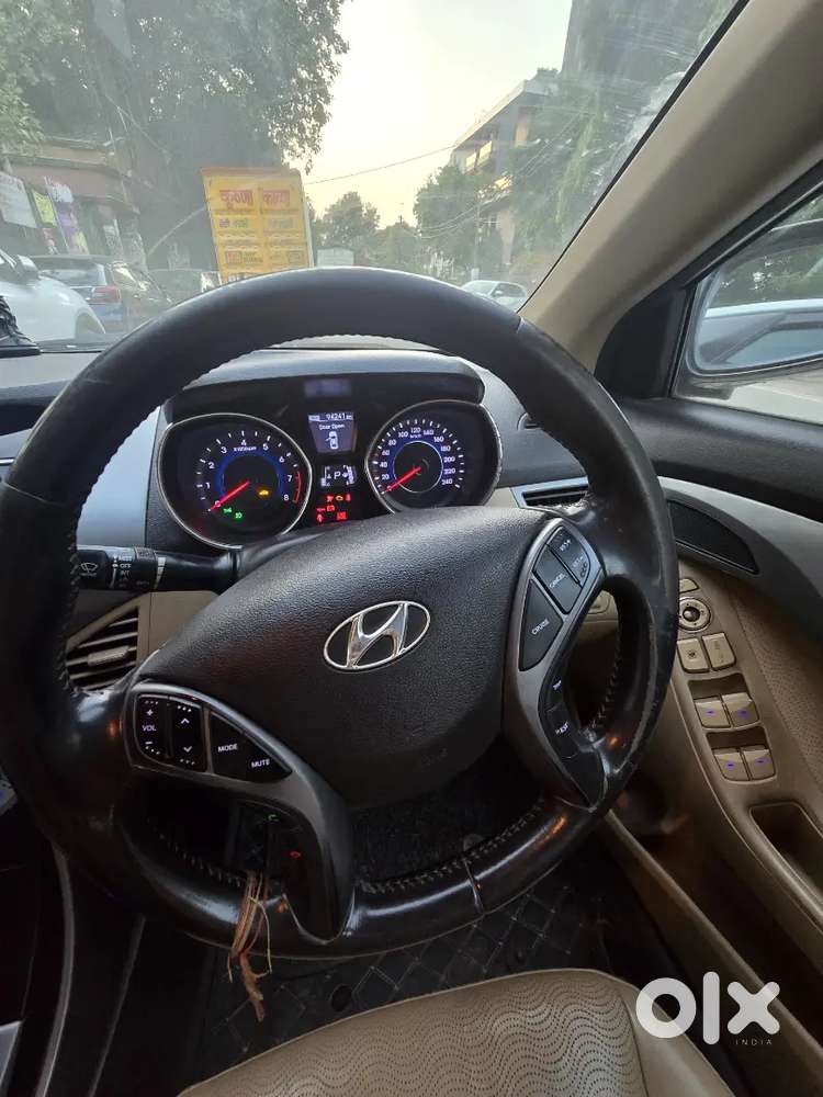 2015 Hyundai Elantra At