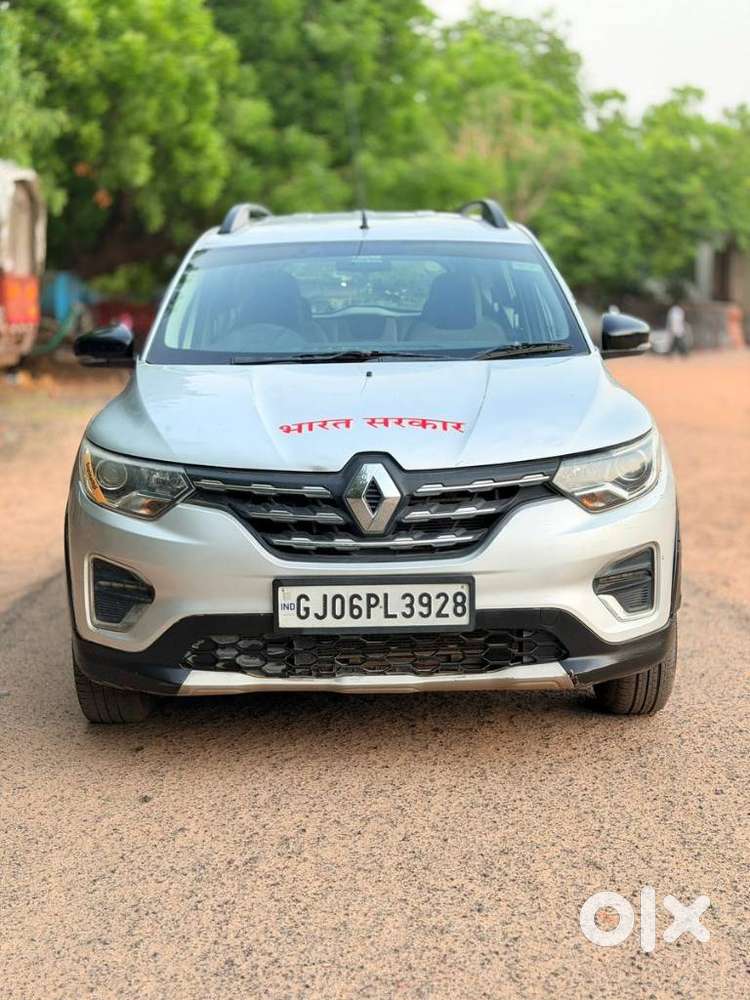 Renault Triber Rxz, 2022, Petrol