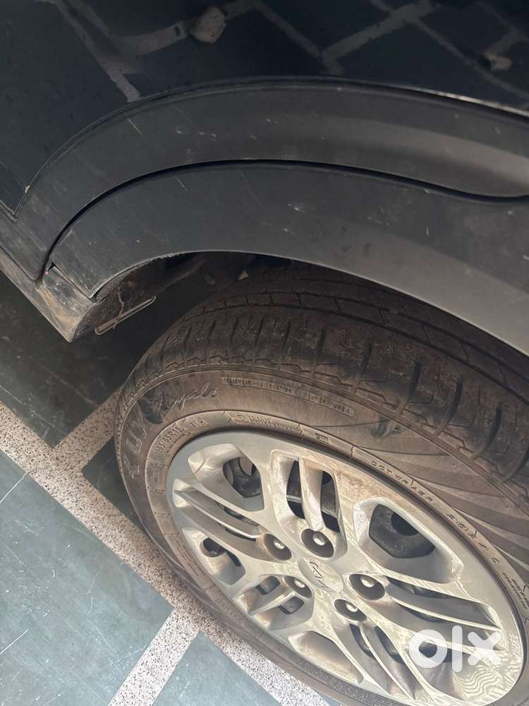 Kia Carens Petrol Manual 2025