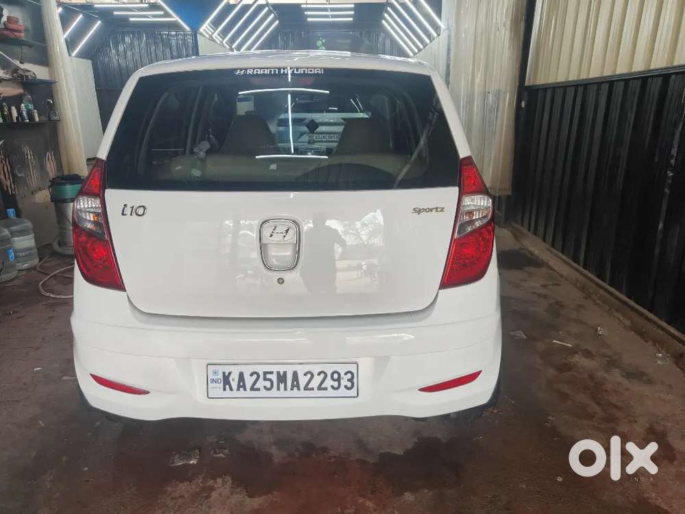 Hyundai I10 2014 Petrol And Lpg 75000 Km Driven. Well Maintained.