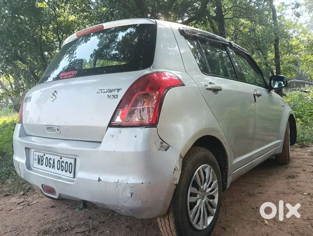 Maruti Suzuki Swift 2008 Petrol 76000 Km Driven