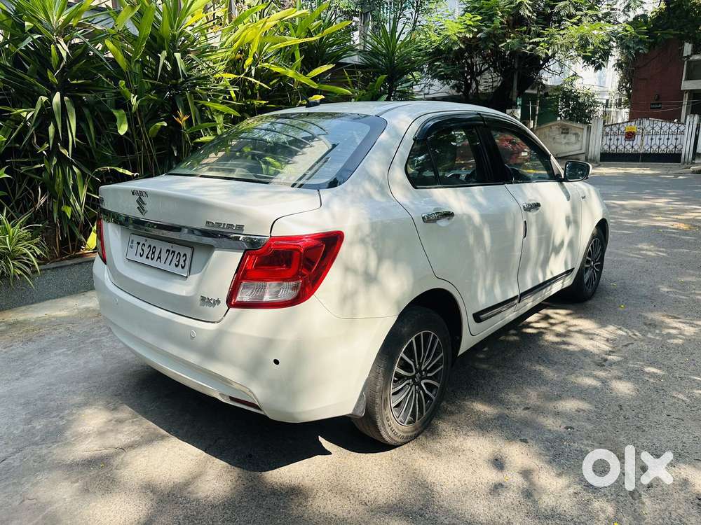 Maruti Suzuki Swift Dzire Zxi + Mt, 2017, Petrol