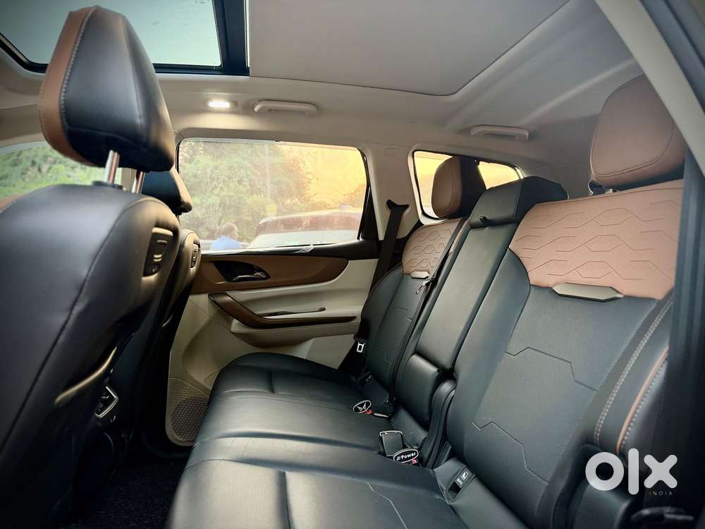 Mahindra Xuv 7xo Ax7 At, 2026, Petrol