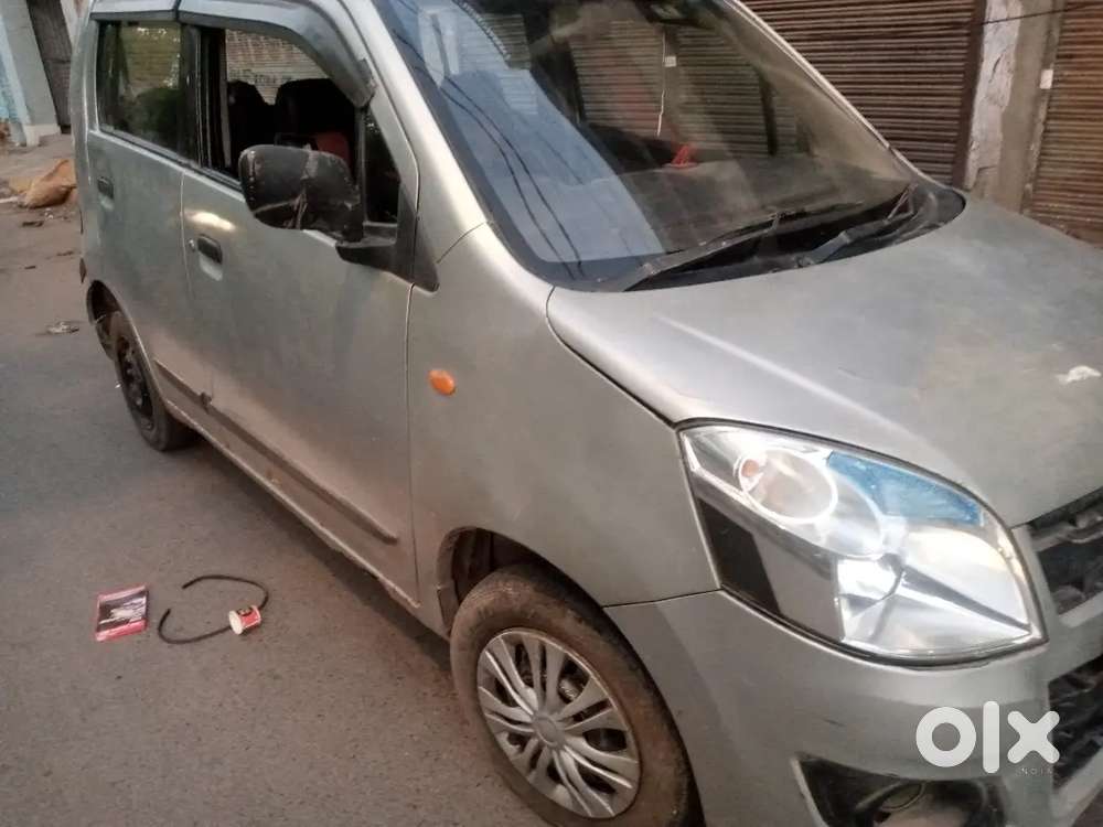 Maruti Suzuki Wagon R 2013 April Cng Company Fitted Green