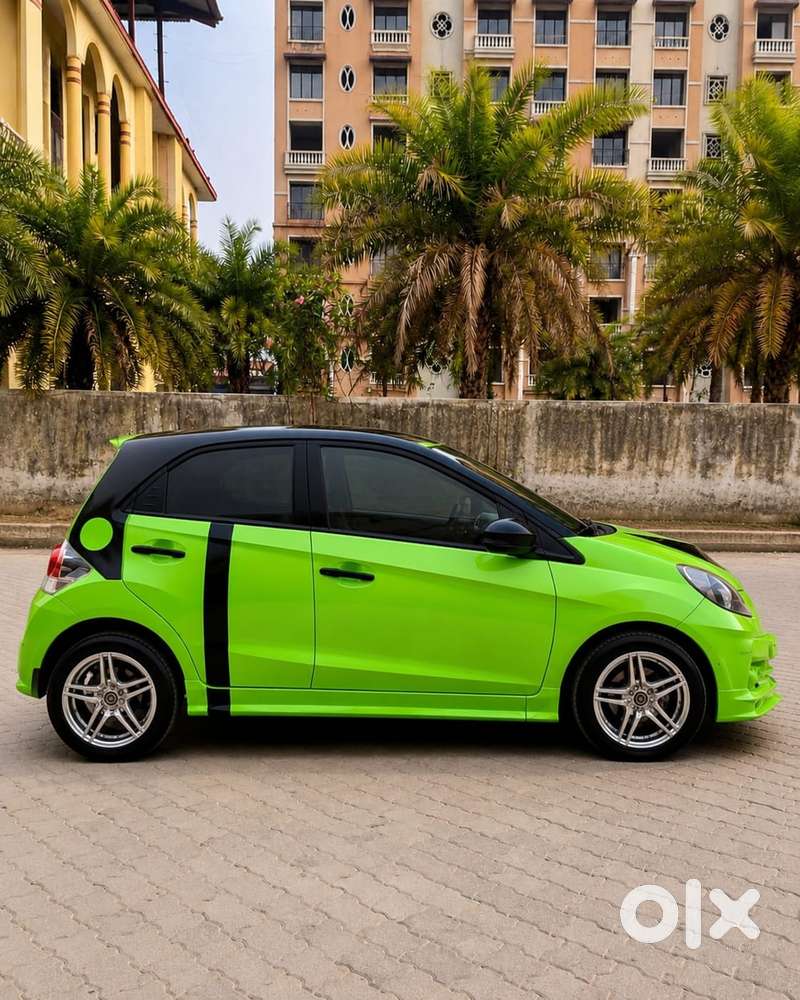 Honda Brio V Automatic, 2014, Petrol