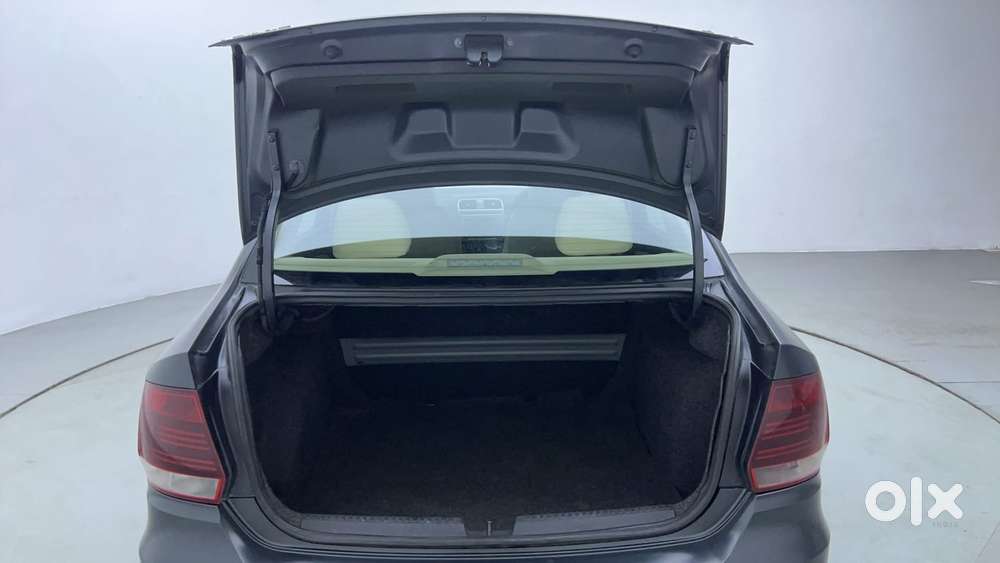 Volkswagen Vento 1.6 Highline, 2021, Petrol