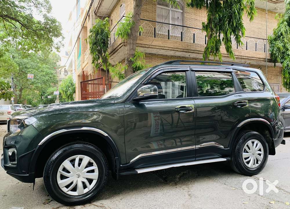 Mahindra Scorpio N Z4 Petrol Mt 7 Str, 2022, Petrol