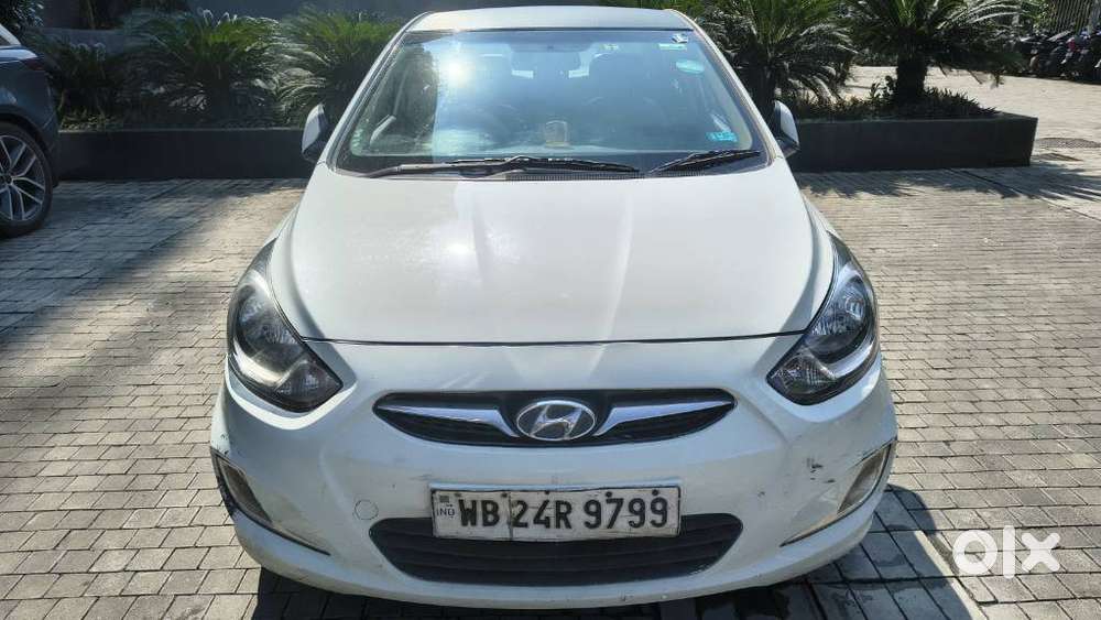 Hyundai Verna Fluidic 1.6 Vtvt Sx, 2013, Diesel