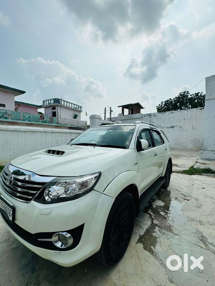 Toyota Fortuner Diesel 2015