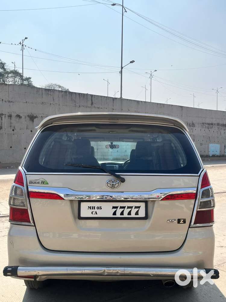 Toyota Innova 2.5 Zx 7 Str Bs-iv, 2014, Diesel