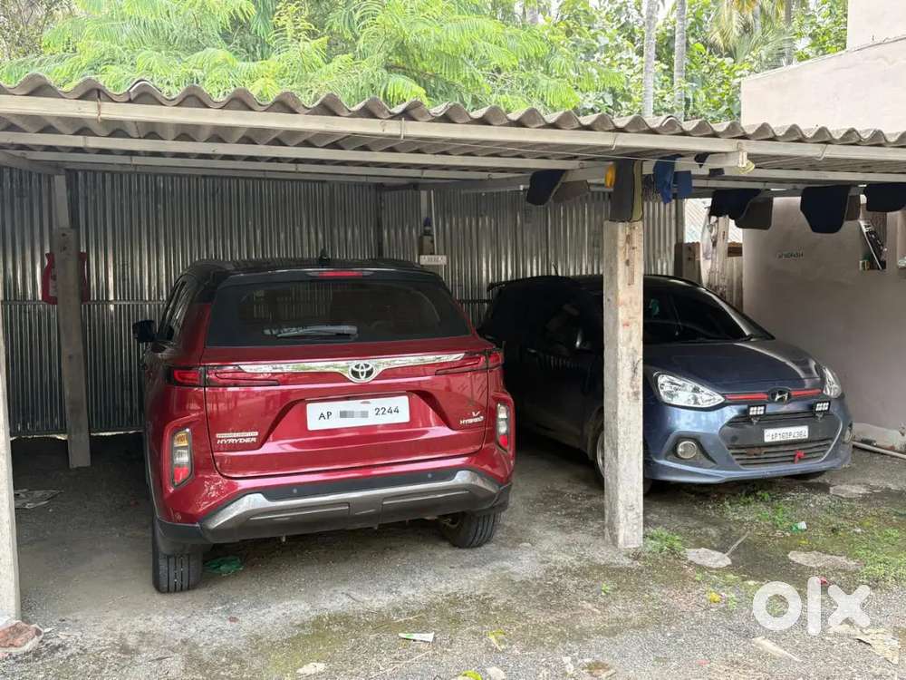 Toyota Urban Cruiser 2024 Hybrid Variant
